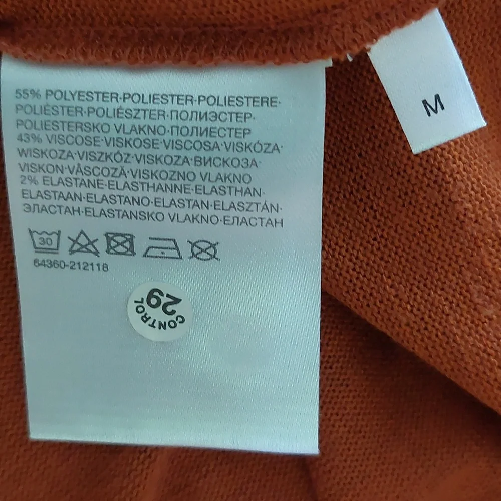 Top "CAA", SIZE M - Picture 4 of 5